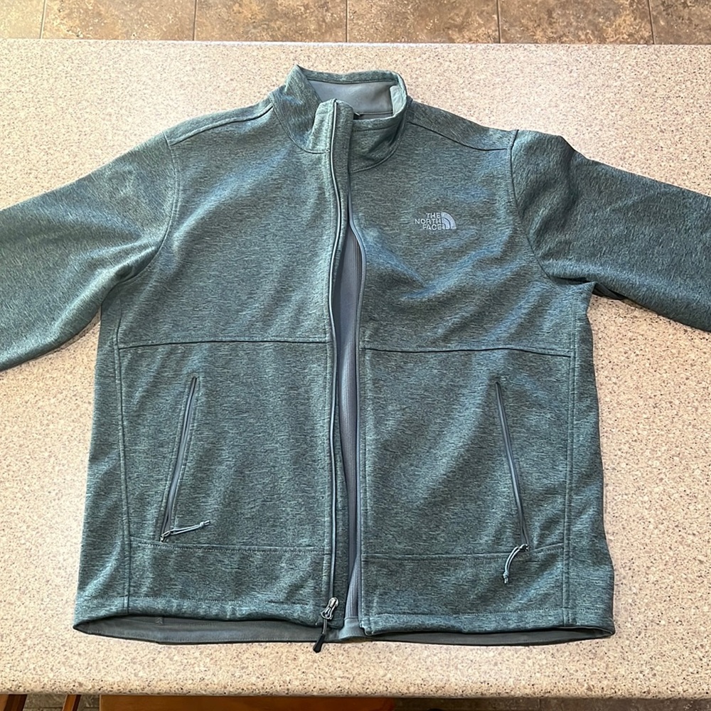Men’s The North Face jacket - XL